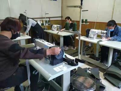 河北保定:駐村工作隊招商引資 農民就地就近就業(yè)上隘剎村箱包加工幫扶車間開業(yè)